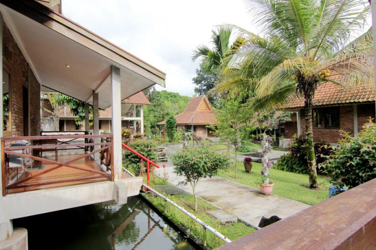 Hotel Disaster Oasis Kaliurang Exterior foto